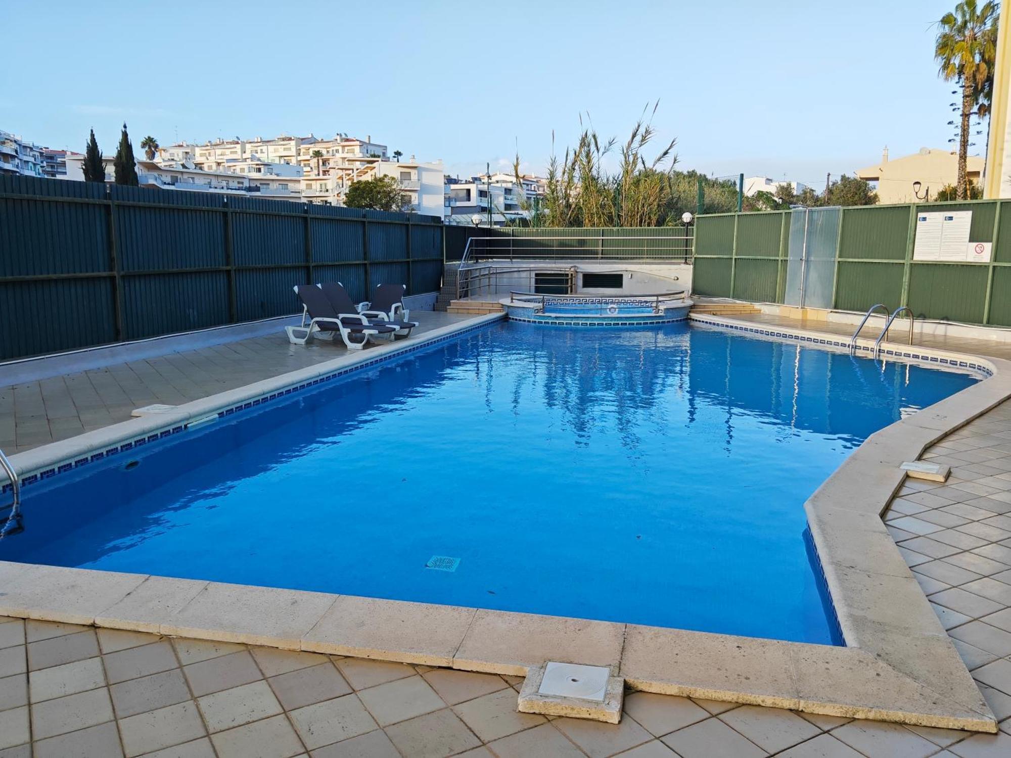 Luzsol Apartment *